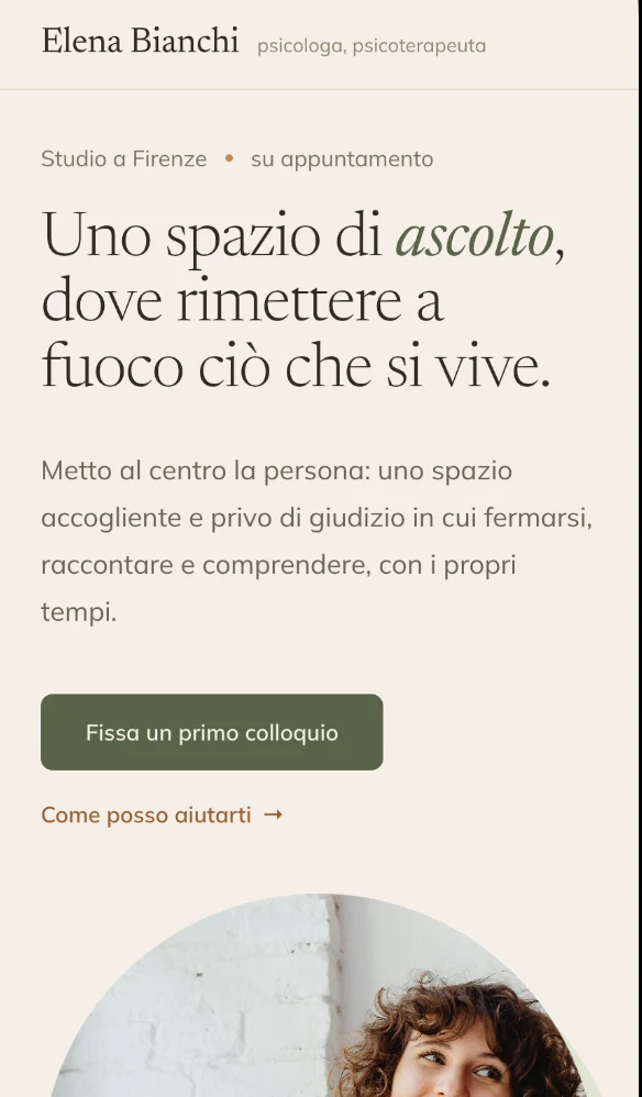 Elena Bianchi su mobile: presentazione e contatto per un colloquio
